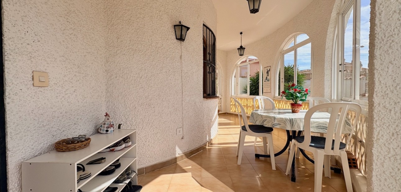 Herverkoop - Villa -
Rojales - Ciudad Quesada