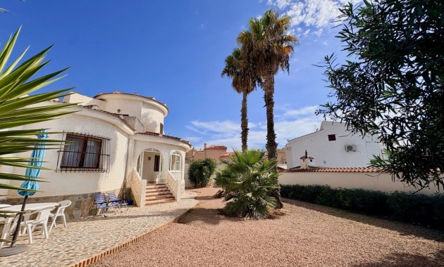 Herverkoop - Villa -
Rojales - Ciudad Quesada