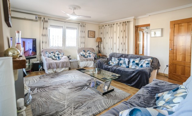 Herverkoop - Villa -
Torrevieja - LOS BALCONES - LOS ALTOS