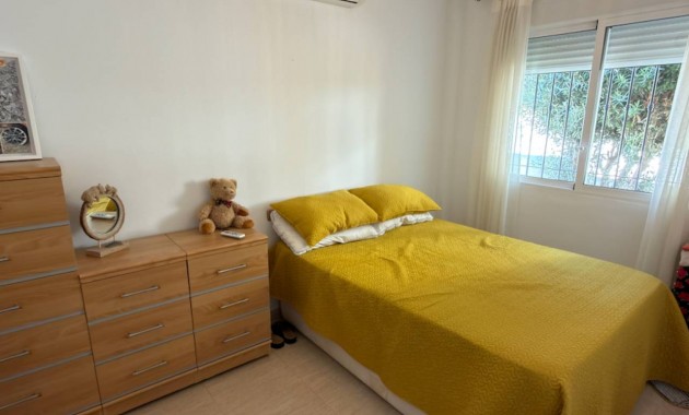 Herverkoop - Villa -
Los Montesinos - Urbanizacion montesol