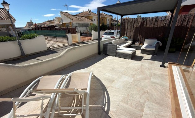 Herverkoop - Villa -
Los Montesinos - Urbanizacion montesol