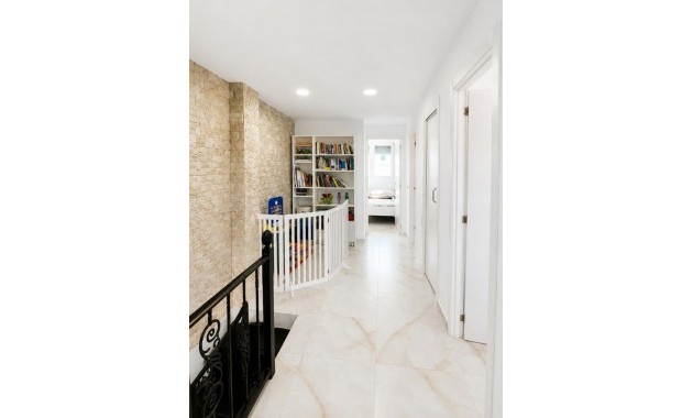 Venta - Adosado -
Torrevieja - Los Balcones