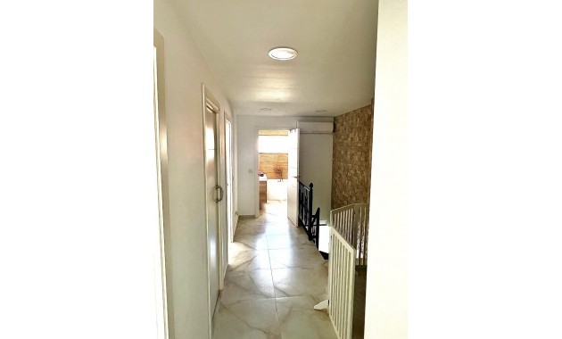 Venta - Adosado -
Torrevieja - Los Balcones