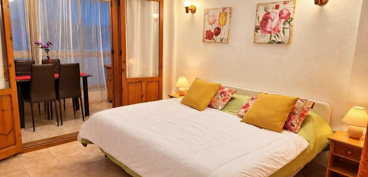 Herverkoop - Penthouse -
Torrevieja - Los Europeos