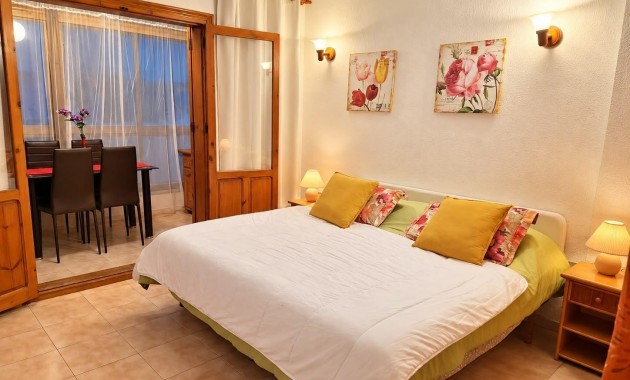 Herverkoop - Penthouse -
Torrevieja - Los Europeos