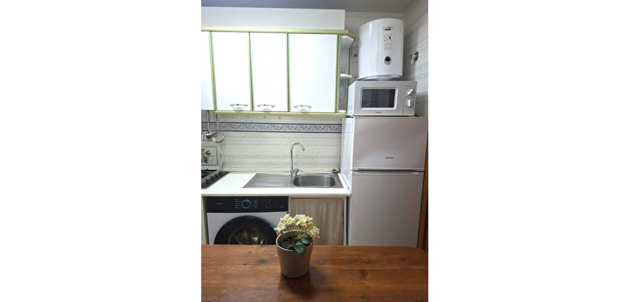 Herverkoop - Penthouse -
Torrevieja - Los Europeos