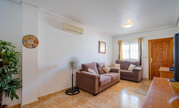 Herverkoop - Appartement / flat -
Orihuela Costa - Villamartín-Las Filipinas