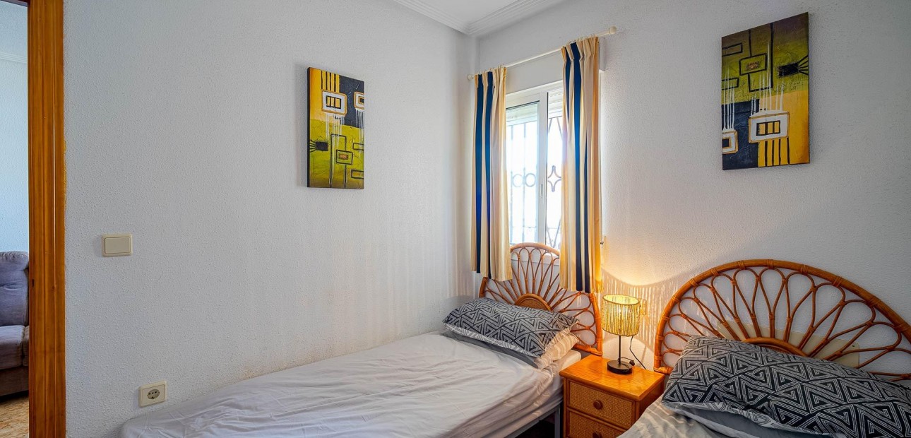 Herverkoop - Appartement / flat -
Orihuela Costa - Villamartín-Las Filipinas
