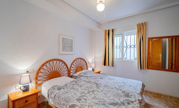 Herverkoop - Appartement / flat -
Orihuela Costa - Villamartín-Las Filipinas