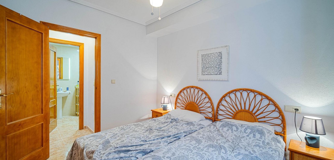 Herverkoop - Appartement / flat -
Orihuela Costa - Villamartín-Las Filipinas