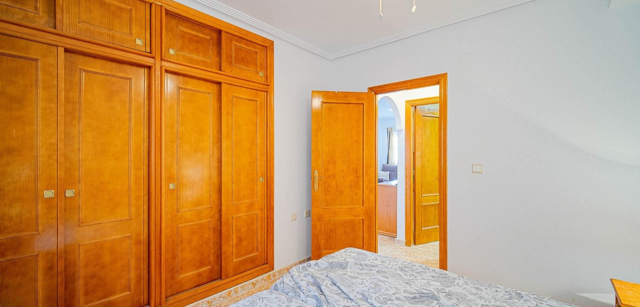 Herverkoop - Appartement / flat -
Orihuela Costa - Villamartín-Las Filipinas