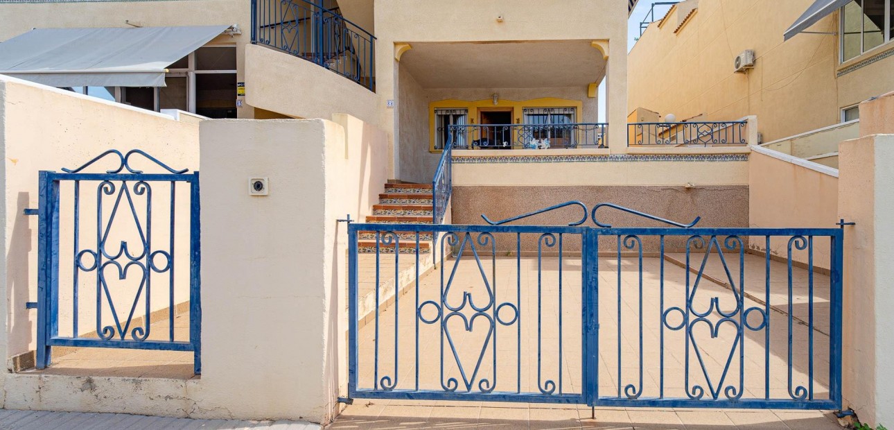 Herverkoop - Appartement / flat -
Orihuela Costa - Villamartín-Las Filipinas