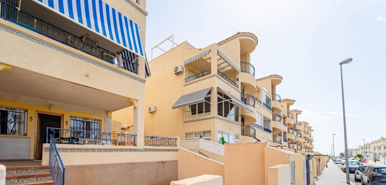 Herverkoop - Appartement / flat -
Orihuela Costa - Villamartín-Las Filipinas