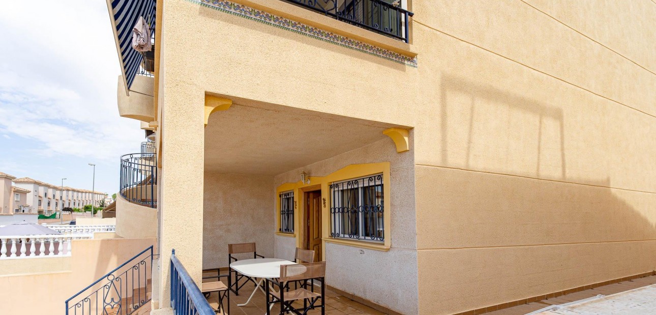 Herverkoop - Appartement / flat -
Orihuela Costa - Villamartín-Las Filipinas
