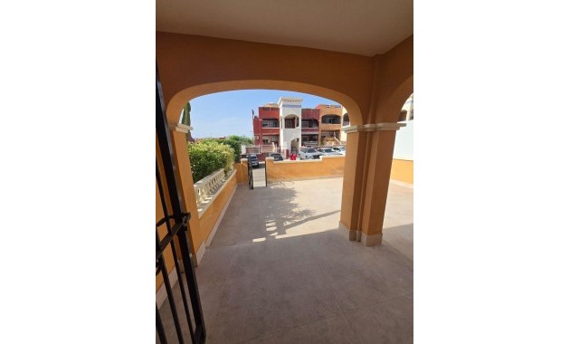 Herverkoop - Villa -
Orihuela Costa - La Florida