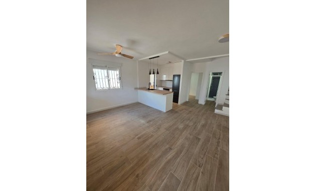 Herverkoop - Villa -
Orihuela Costa - La Florida