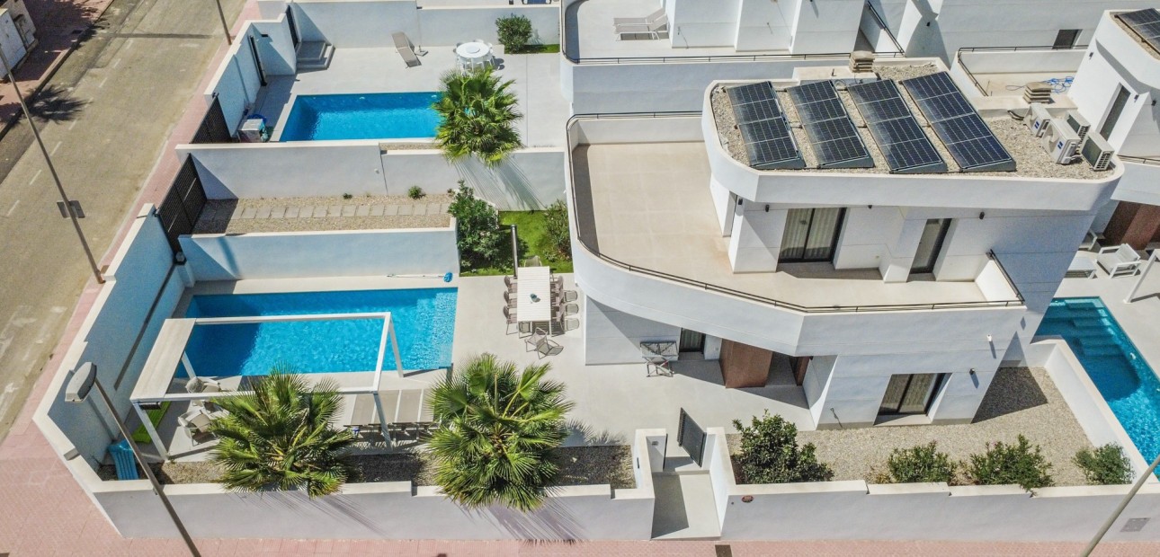 Herverkoop - Detached Villa -
Ciudad Quesada - Pueblo Lucero