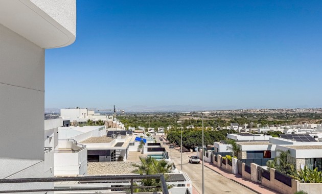Herverkoop - Detached Villa -
Ciudad Quesada - Pueblo Lucero