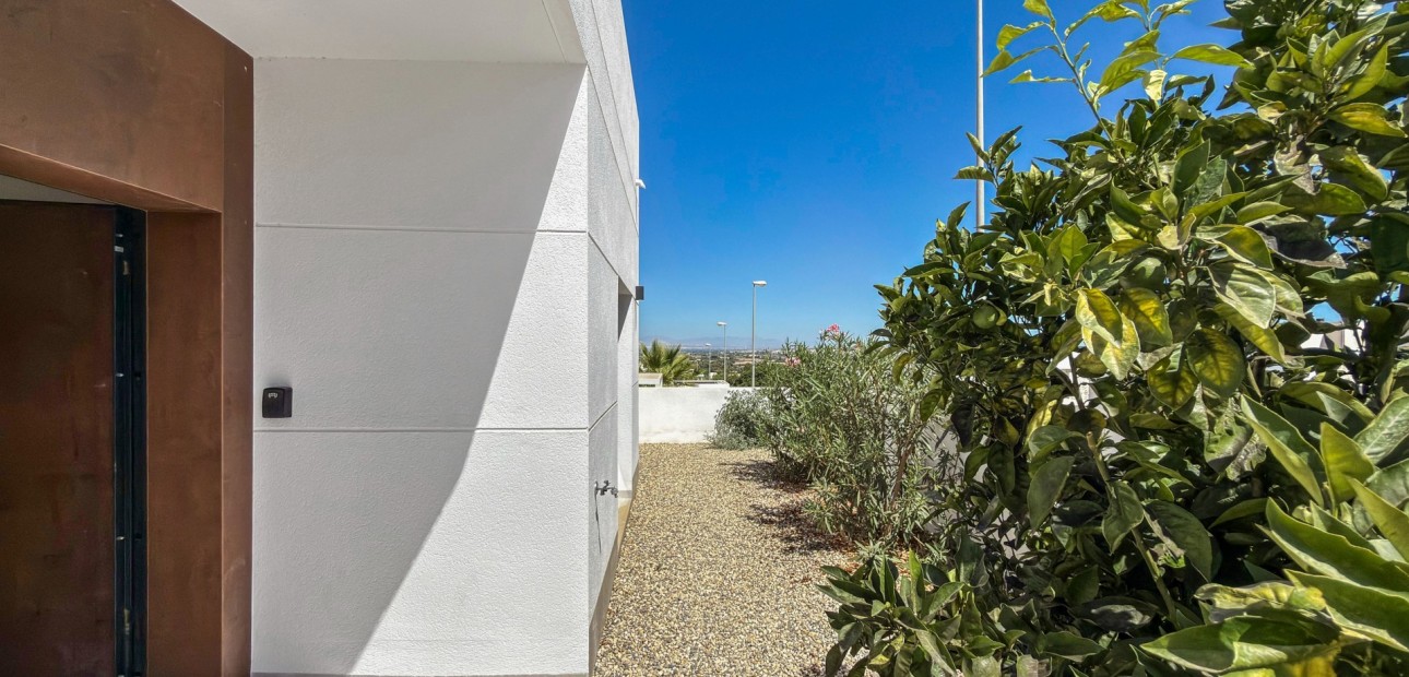 Herverkoop - Detached Villa -
Ciudad Quesada - Pueblo Lucero
