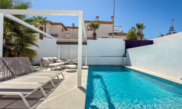 Herverkoop - Detached Villa -
Ciudad Quesada - Pueblo Lucero