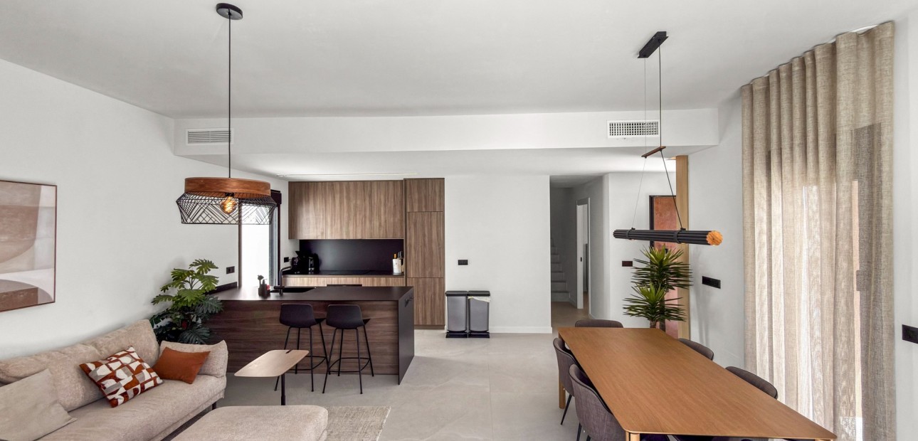 Herverkoop - Detached Villa -
Ciudad Quesada - Pueblo Lucero