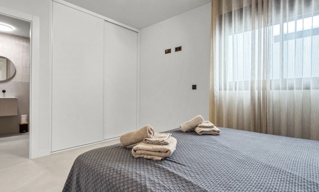 Herverkoop - Detached Villa -
Ciudad Quesada - Pueblo Lucero