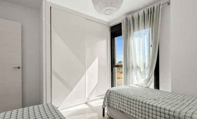 Herverkoop - duplex -
Orihuela Costa - La Zenia