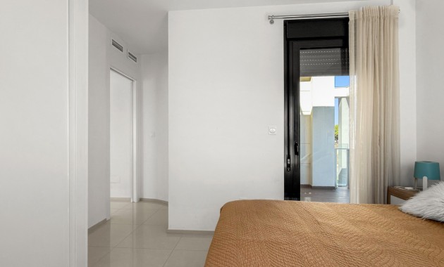 Herverkoop - duplex -
Orihuela Costa - La Zenia