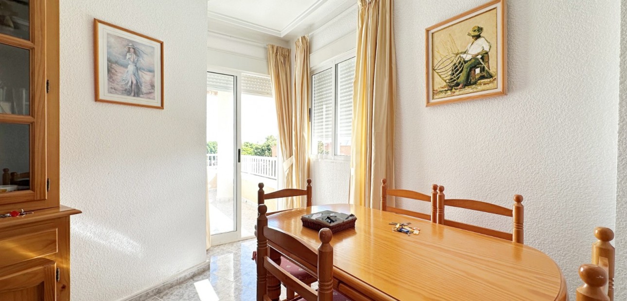 Venta - Apartamento / piso -
Torrevieja - Torrevieja - Centre