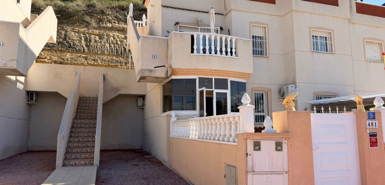 Herverkoop - Appartement / flat -
Ciudad Quesada - La marquesa
