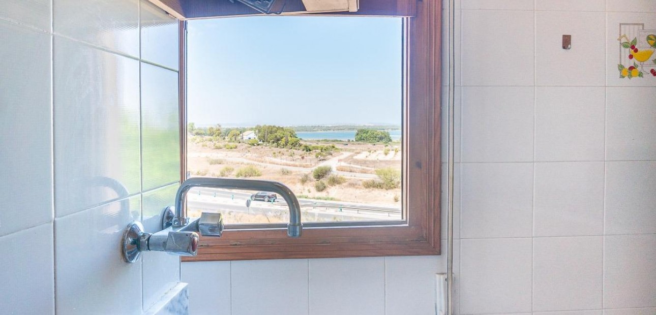 Herverkoop - Appartement / flat -
Torrevieja - La Mata pueblo
