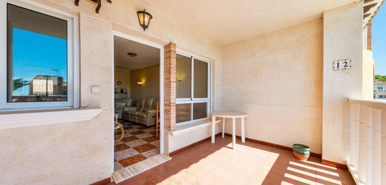 Herverkoop - Penthouse -
Orihuela Costa - Villamartin