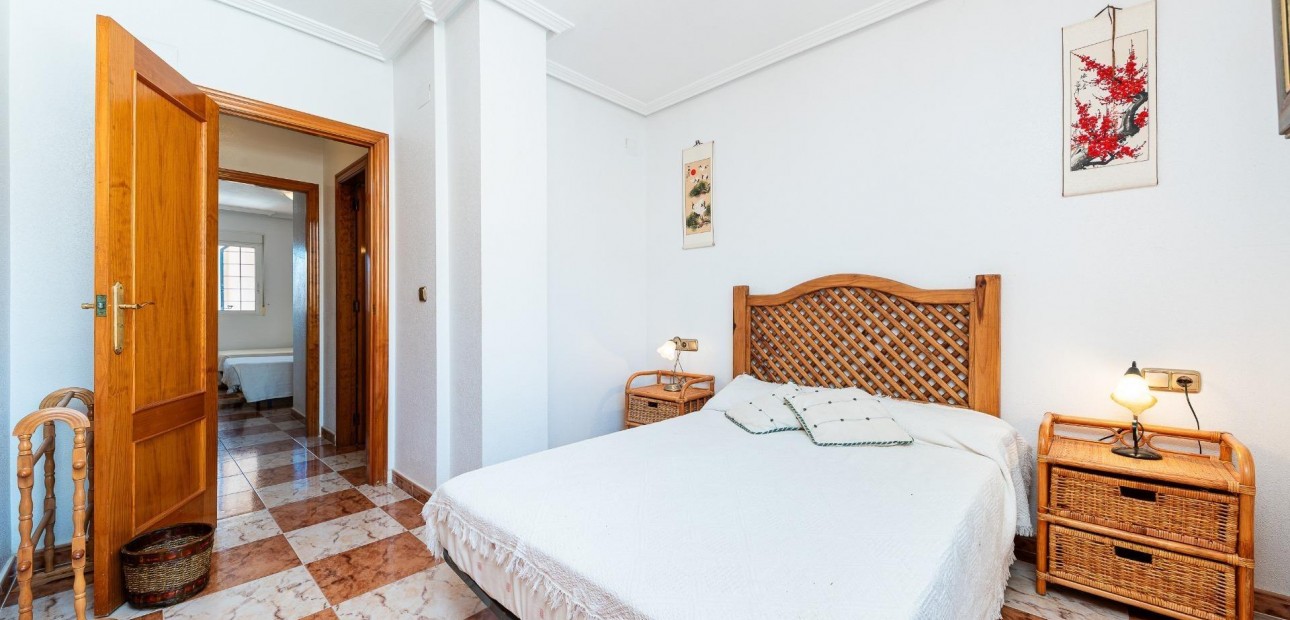 Herverkoop - Penthouse -
Orihuela Costa - Villamartin