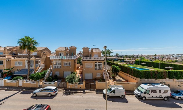 Herverkoop - Penthouse -
Orihuela Costa - Villamartin