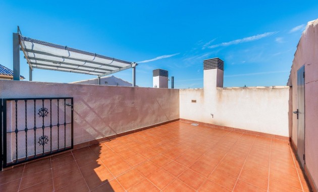 Herverkoop - Penthouse -
Orihuela Costa - Villamartin