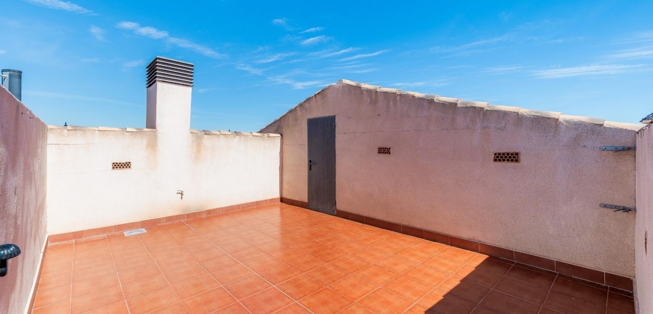 Herverkoop - Penthouse -
Orihuela Costa - Villamartin