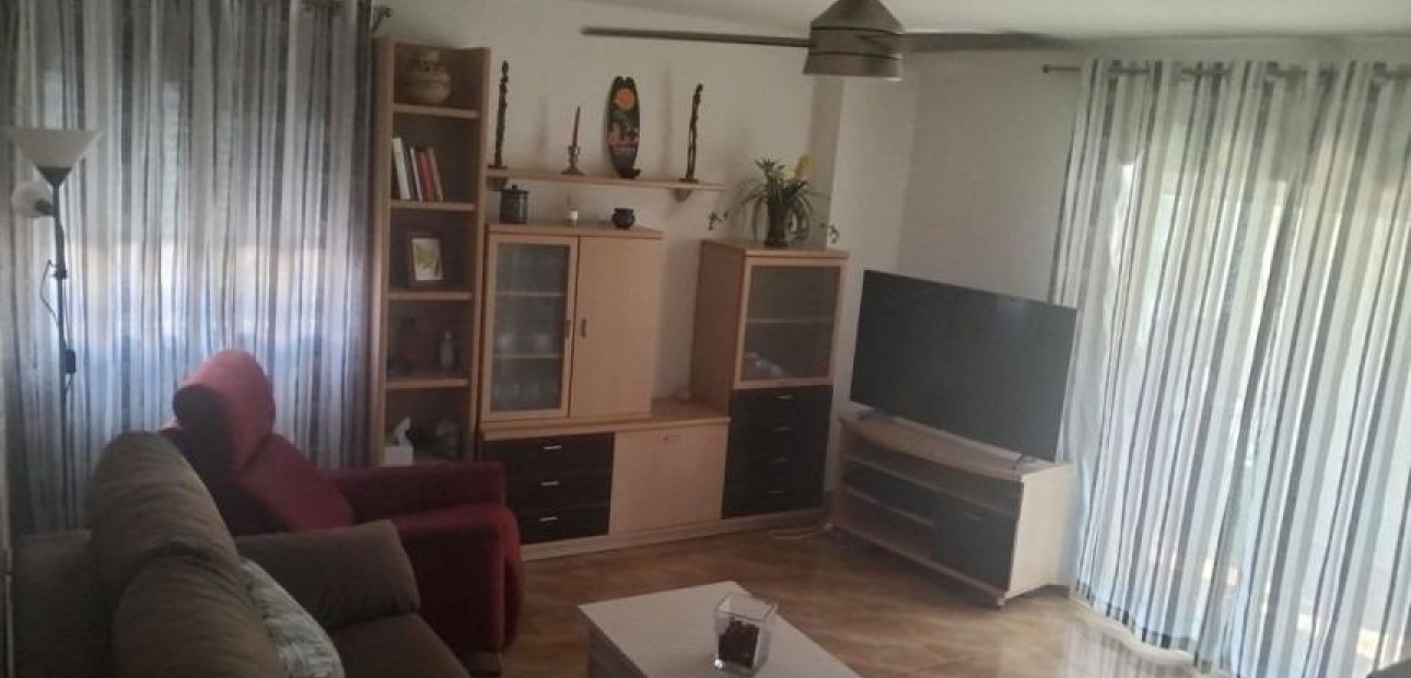 Herverkoop - Appartement / flat -
Torrevieja - La Mata pueblo