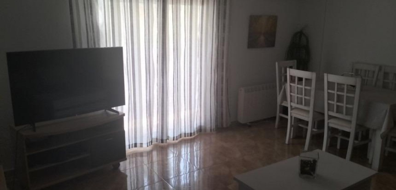 Herverkoop - Appartement / flat -
Torrevieja - La Mata pueblo