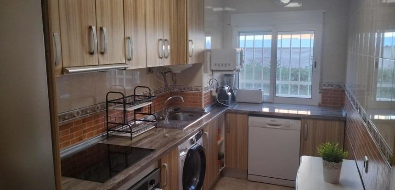 Herverkoop - Appartement / flat -
Torrevieja - La Mata pueblo