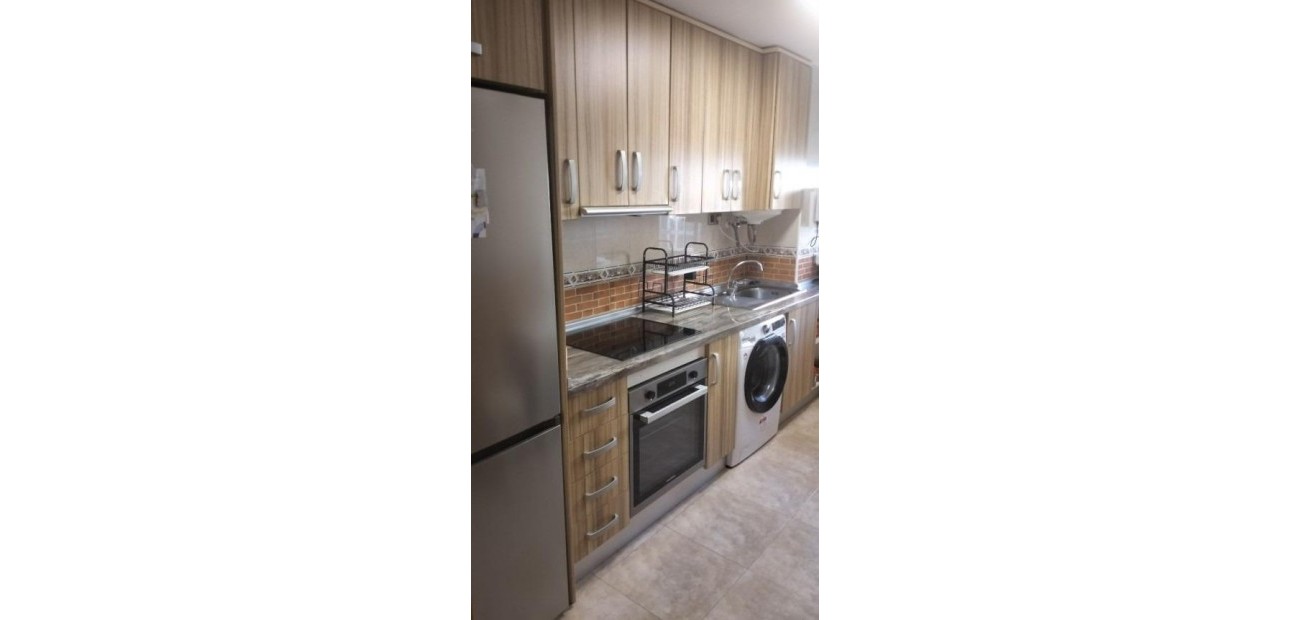 Herverkoop - Appartement / flat -
Torrevieja - La Mata pueblo