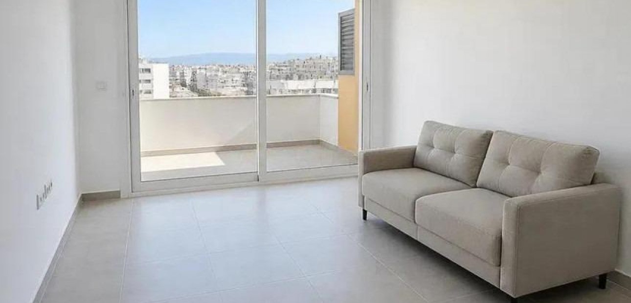 Venta - Apartamento / piso -
Torrevieja - Centro