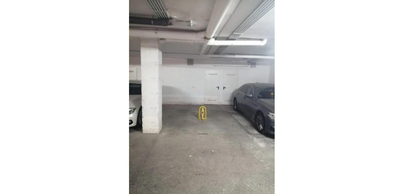 Venta - Apartamento / piso -
Torrevieja - Centro