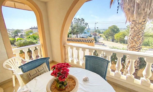 Herverkoop - Detached Villa -
Ciudad Quesada - Pueblo Lucero