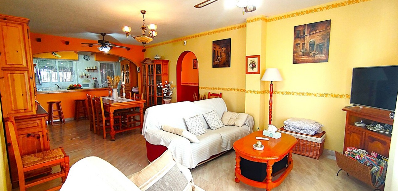 Herverkoop - Detached Villa -
Ciudad Quesada - Pueblo Lucero