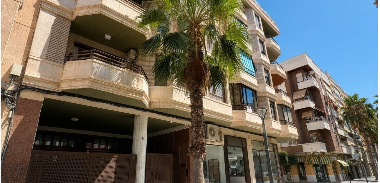 Herverkoop - Appartement / flat -
Torrevieja - Torrevieja - Centre