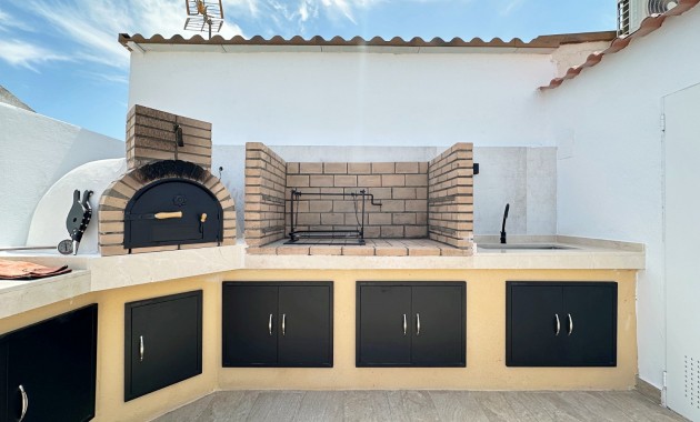 Herverkoop - Herenhuis -
Torrevieja - Torrevieja - Centre