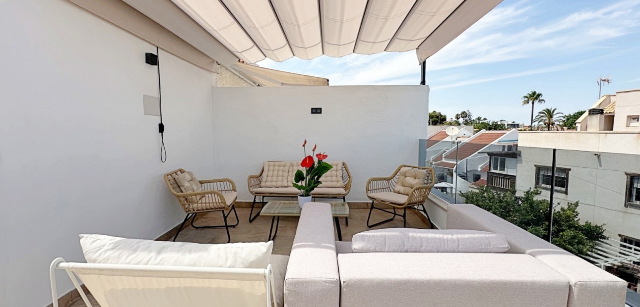 Herverkoop - Herenhuis -
Torrevieja - Torrevieja - Centre