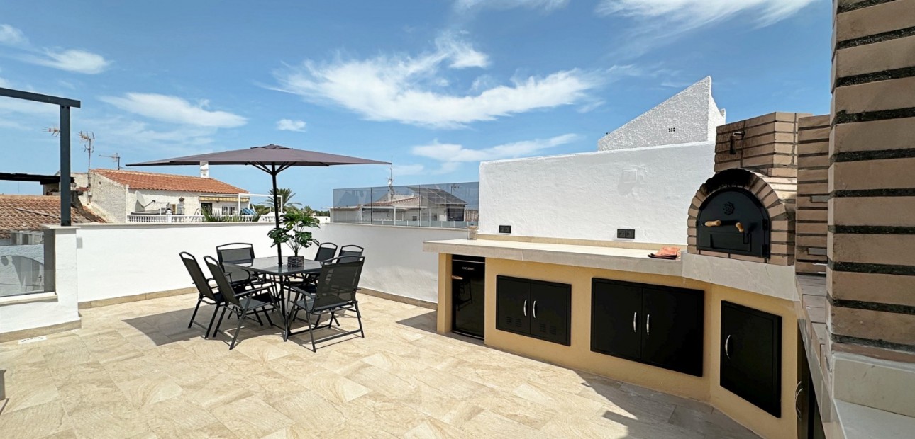 Herverkoop - Herenhuis -
Torrevieja - Torrevieja - Centre