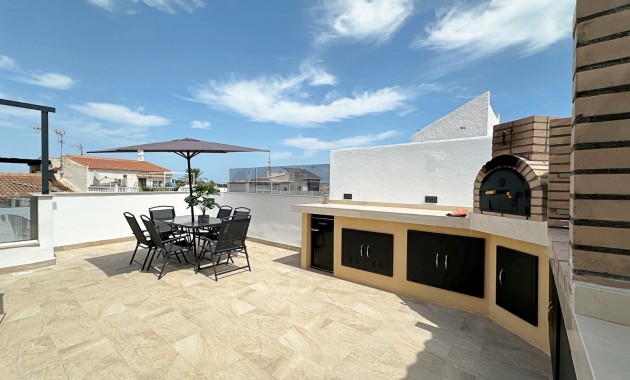 Herverkoop - Herenhuis -
Torrevieja - Torrevieja - Centre