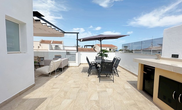 Herverkoop - Herenhuis -
Torrevieja - Torrevieja - Centre